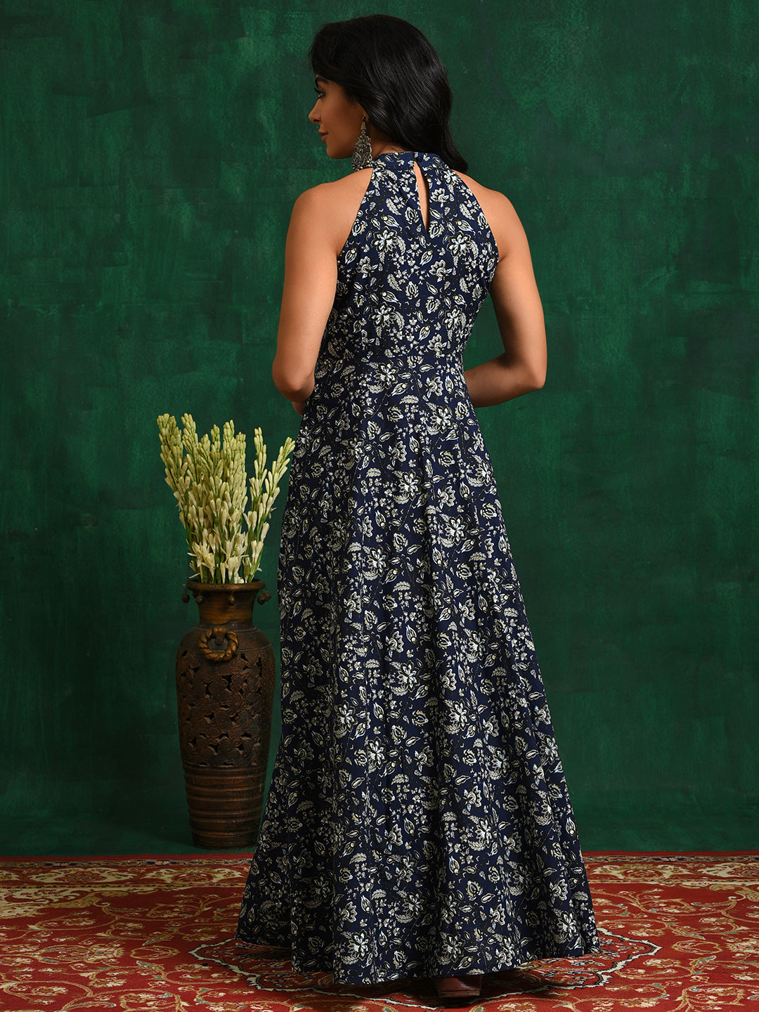 Navy Blue Floral Print Sleeveless Maxi Dress