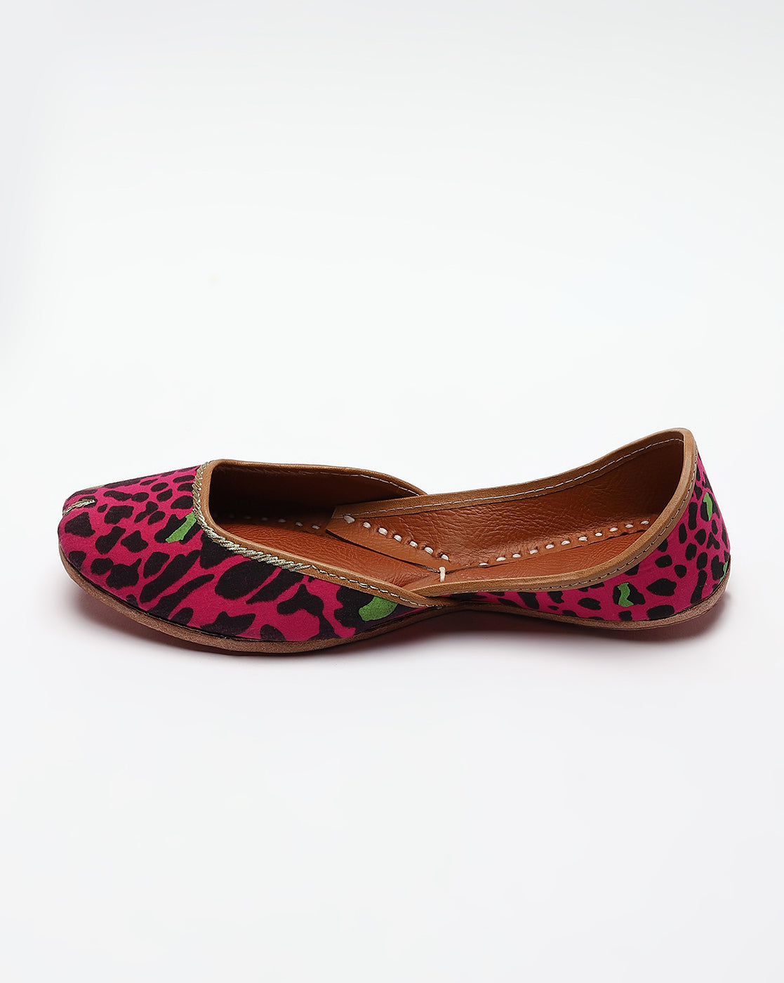 Magenta & Black Animal Print Handcrafted Mojaris